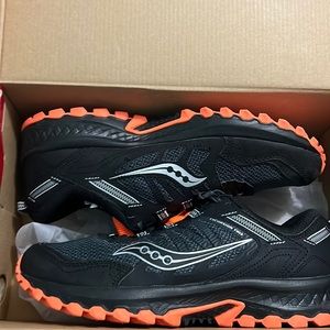 saucony 10.5 black and orange